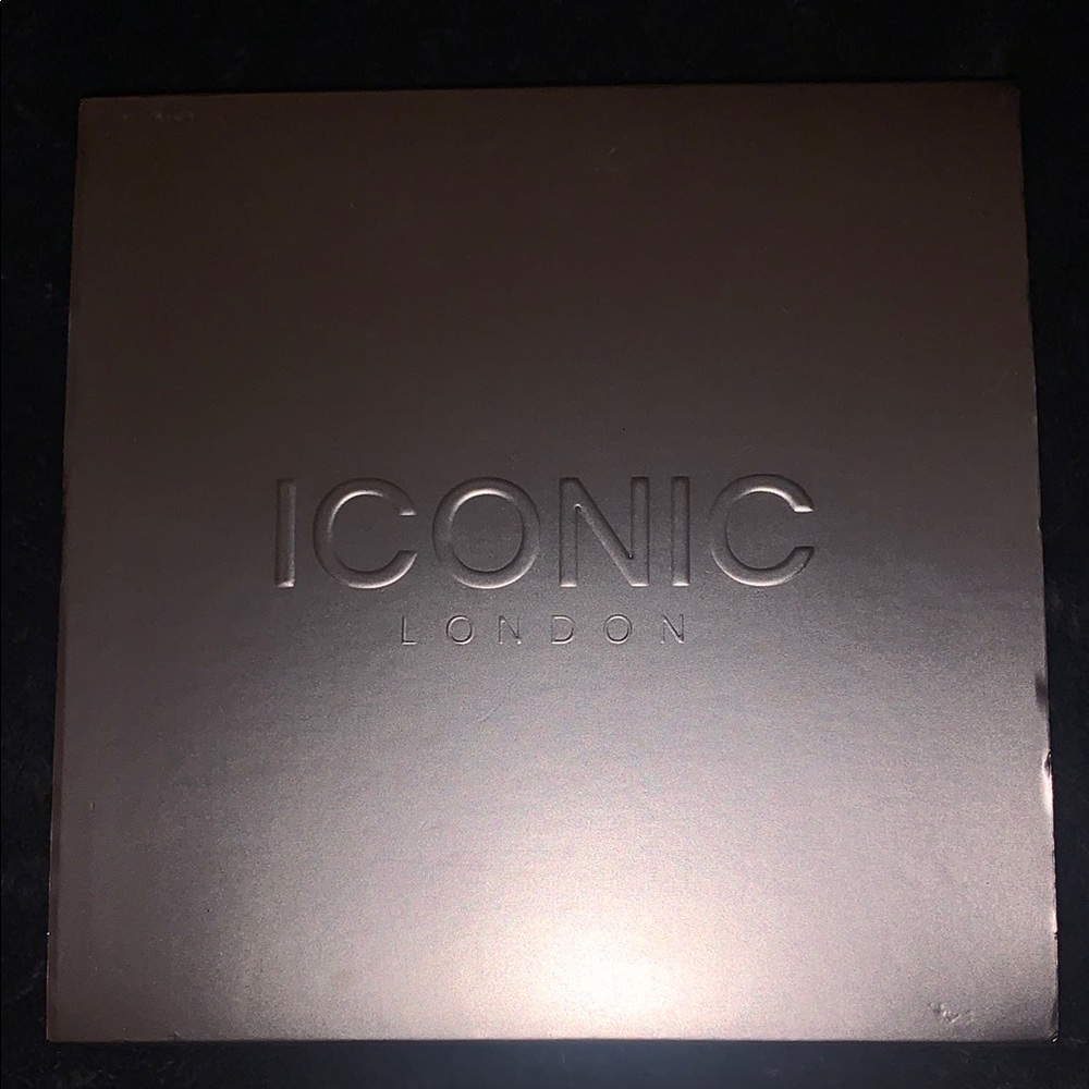 Day to Slay Eyeshadow Palette